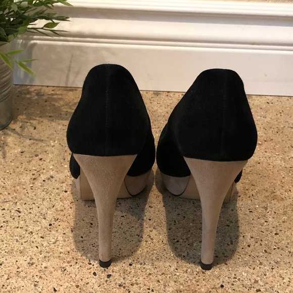 Zara Black and Tan Pumps - Picture 3 of 6